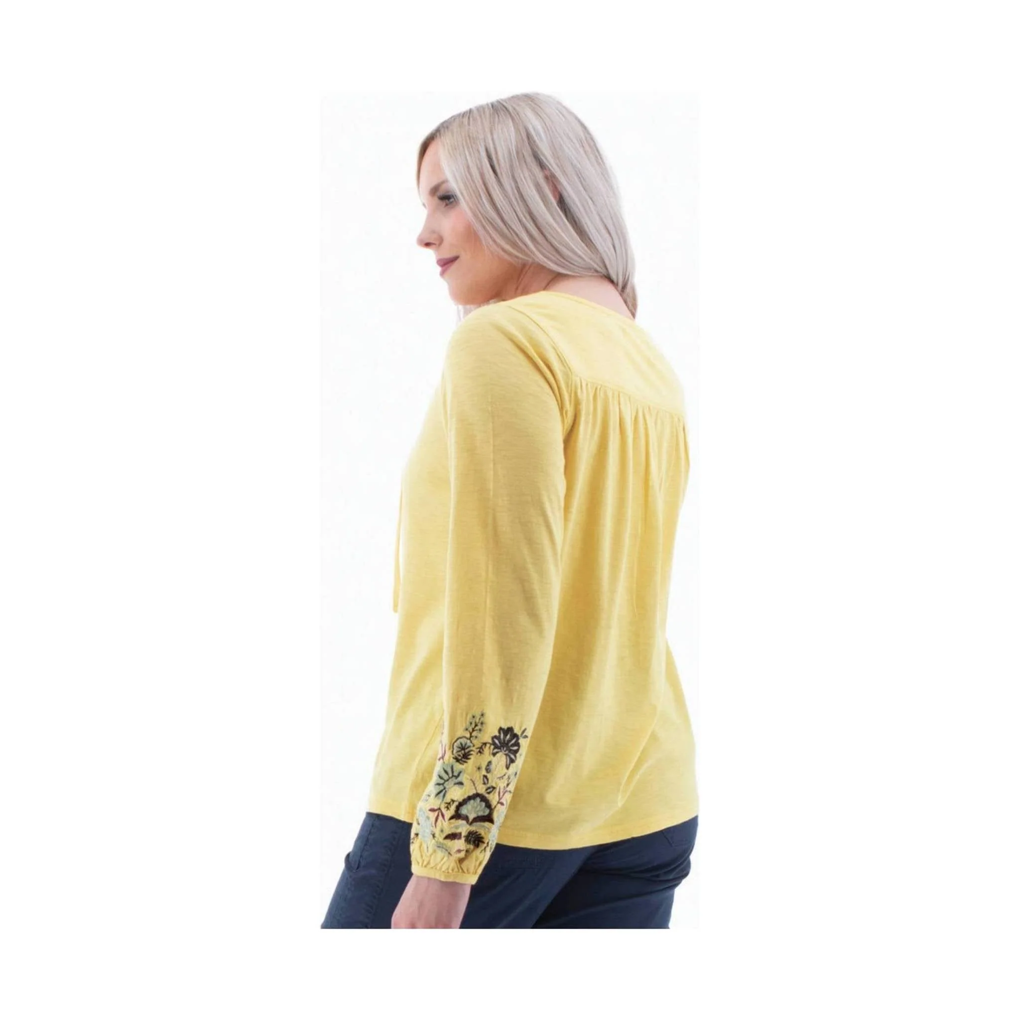 Aventura Women's Kateri Long Sleeve Top - Custard - Image 3