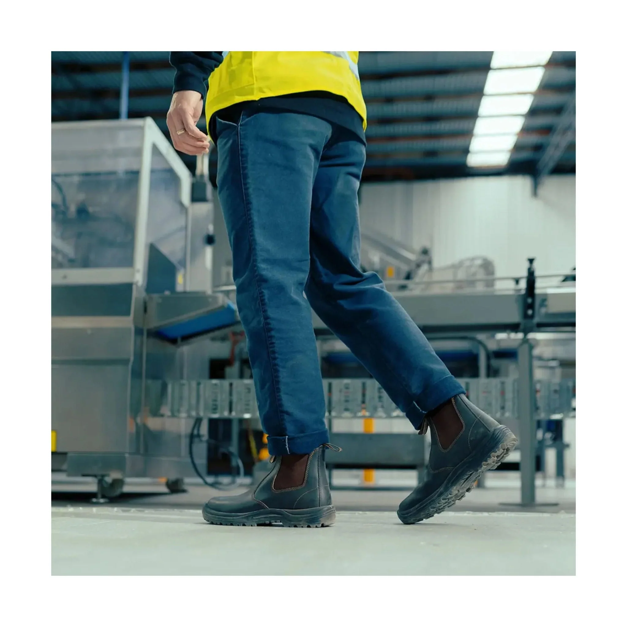 Blundstone Work Safety Boot Soft Toe - Stout Brown - Image 3