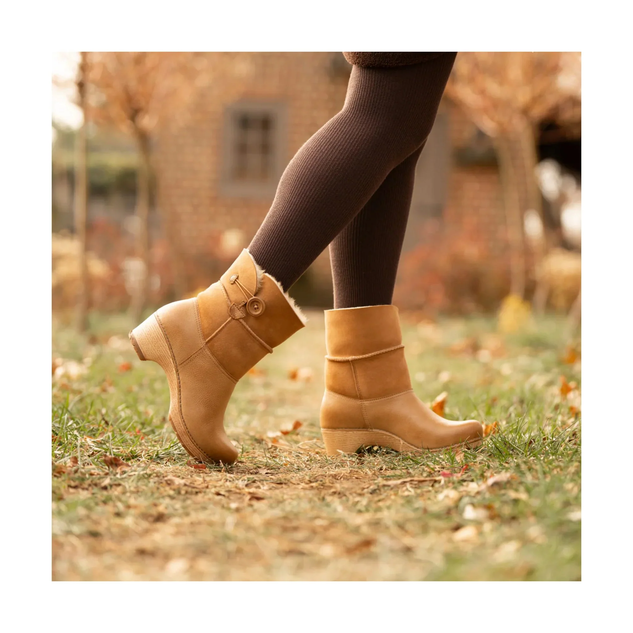 Dansko Women's Lillith Boots - Honey Distressed - Image 7