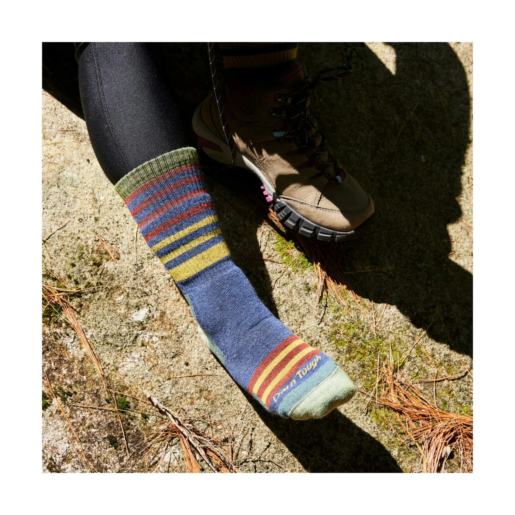Darn Tough Vermont Women's Gatewood Boot Full Cushion Sock - Indigo - Image 2