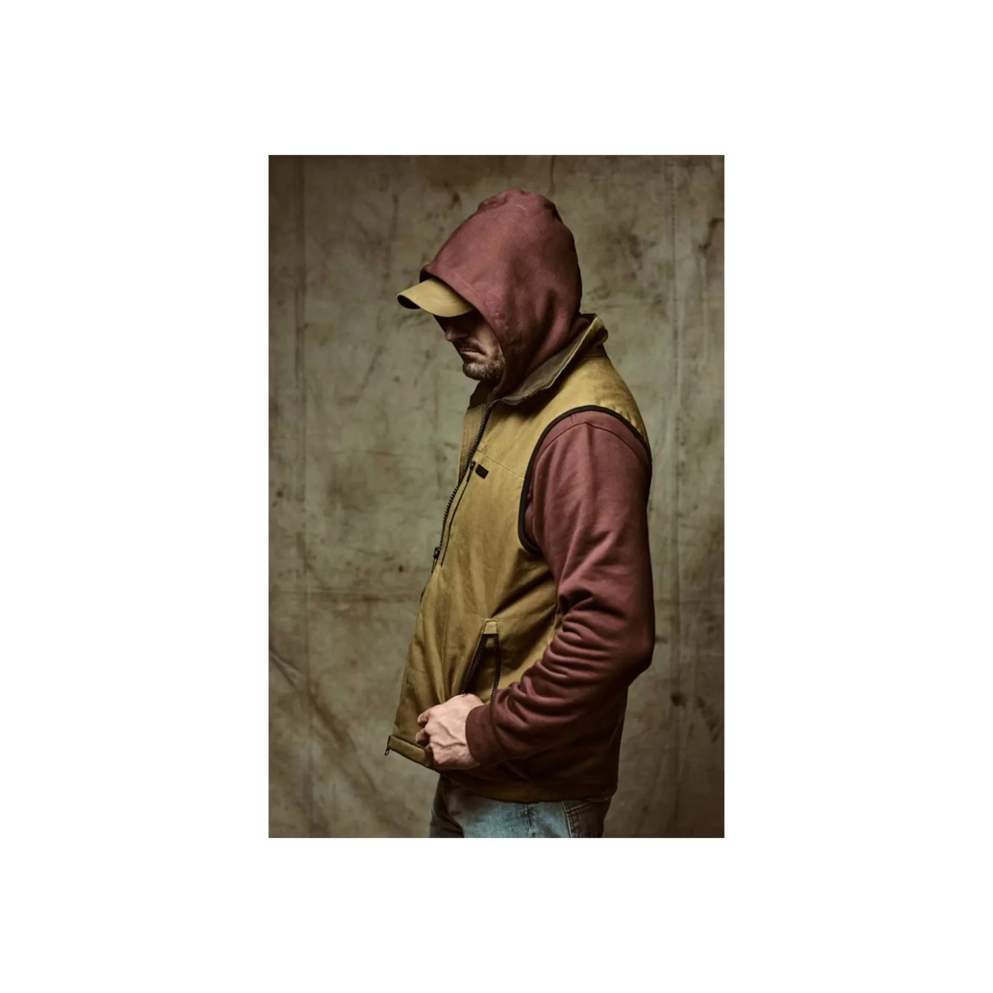 Filson Men's Tin Cloth Primaloft Vest - Dark Tan - Image 8