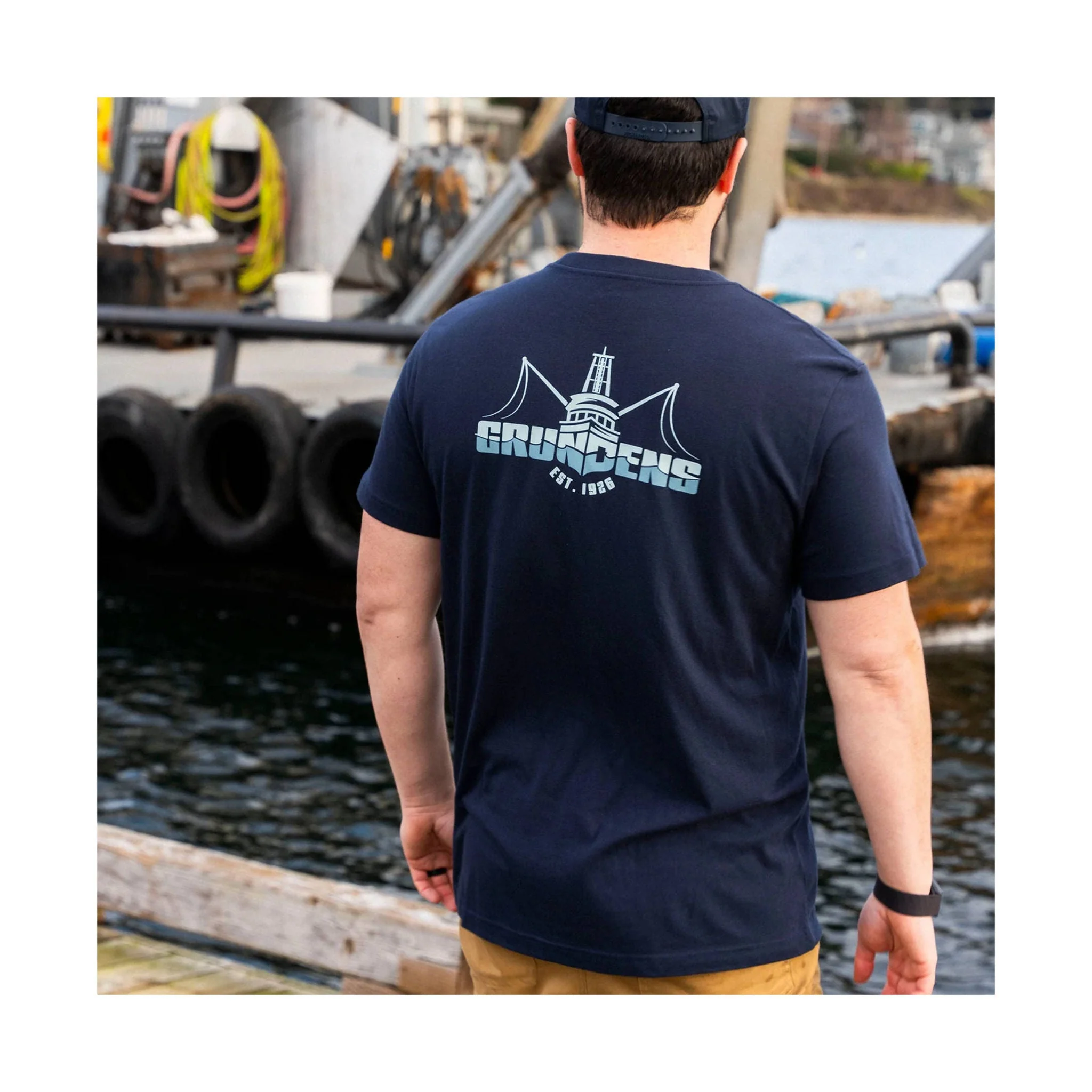 Grundens Men's Logo Boat SS T Shirt - Dark Navy - Image 2