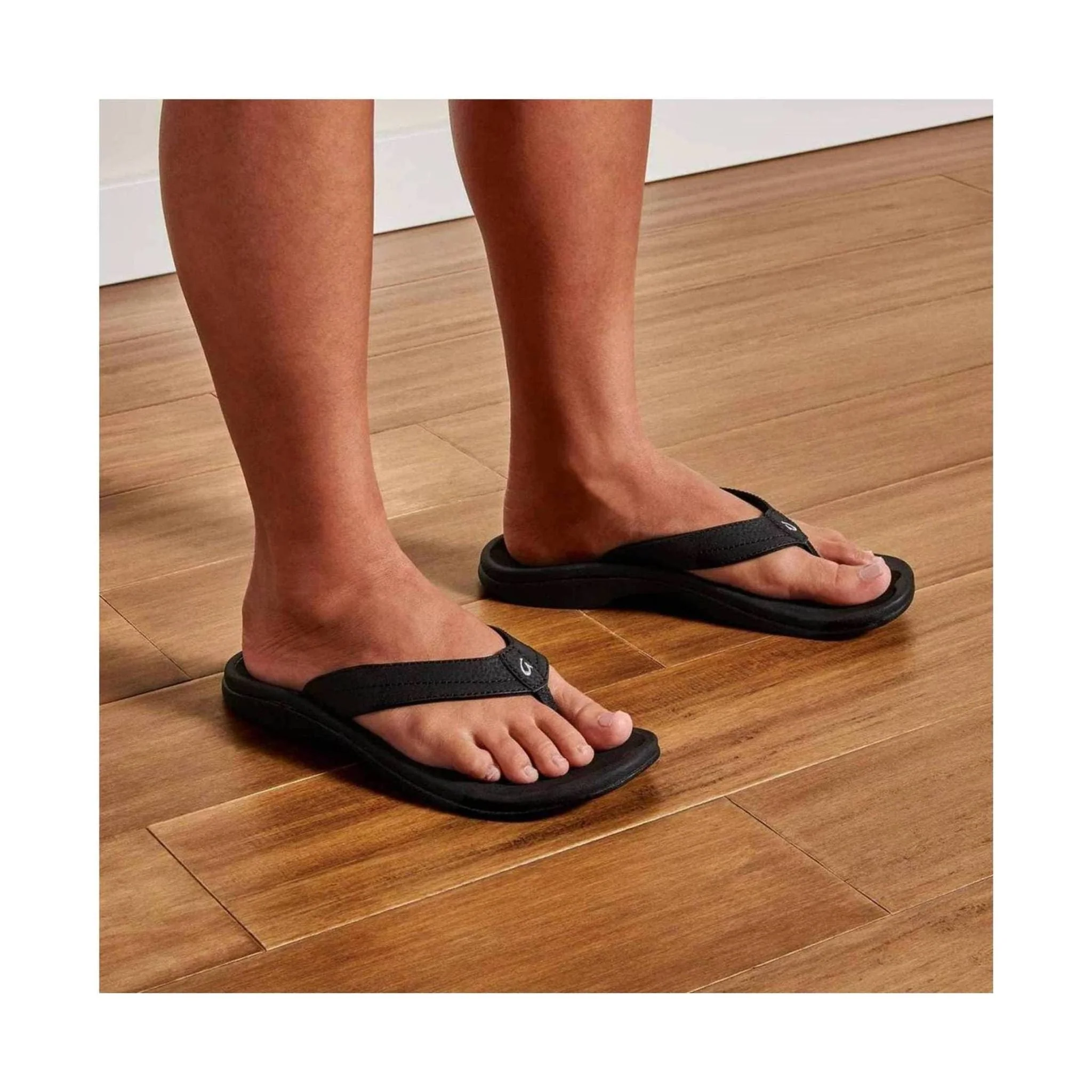 OluKai Women's Ohana Sandals - Black - Image 4