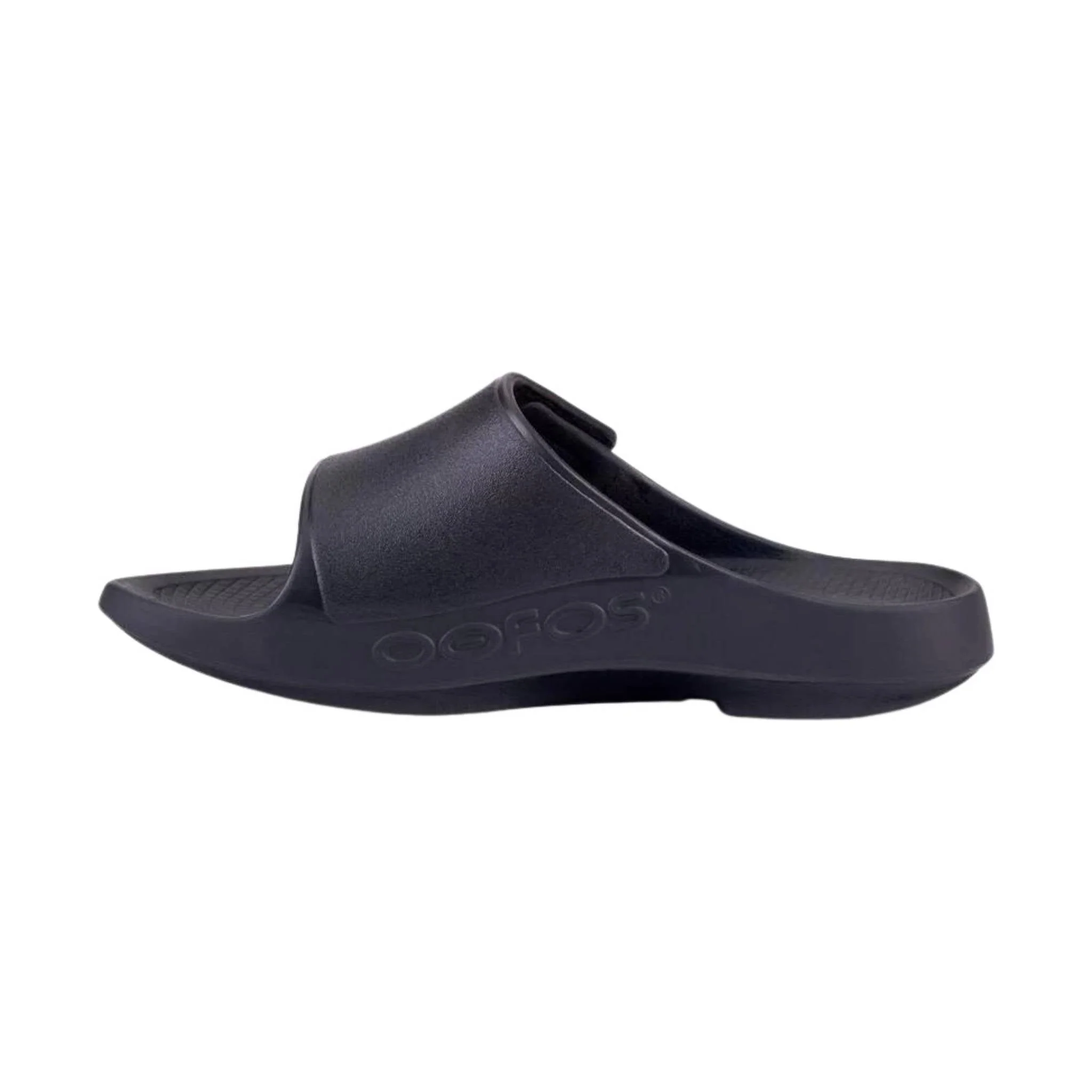 OOfos OOahh Sport Flex Slide - Matte Black - Image 2