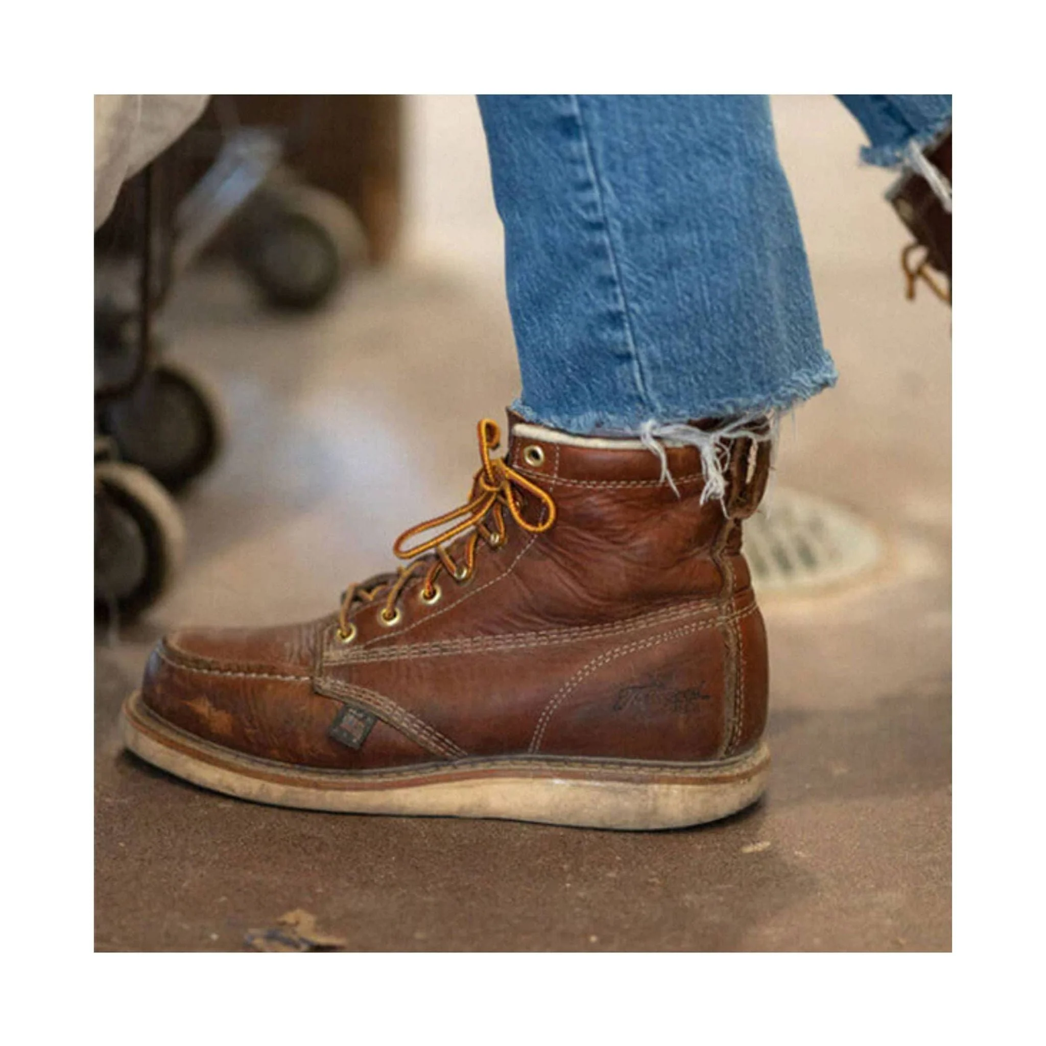 Thorogood Men's 6 Inch Moc Steel Toe Work Boot - Tobacco - Image 5