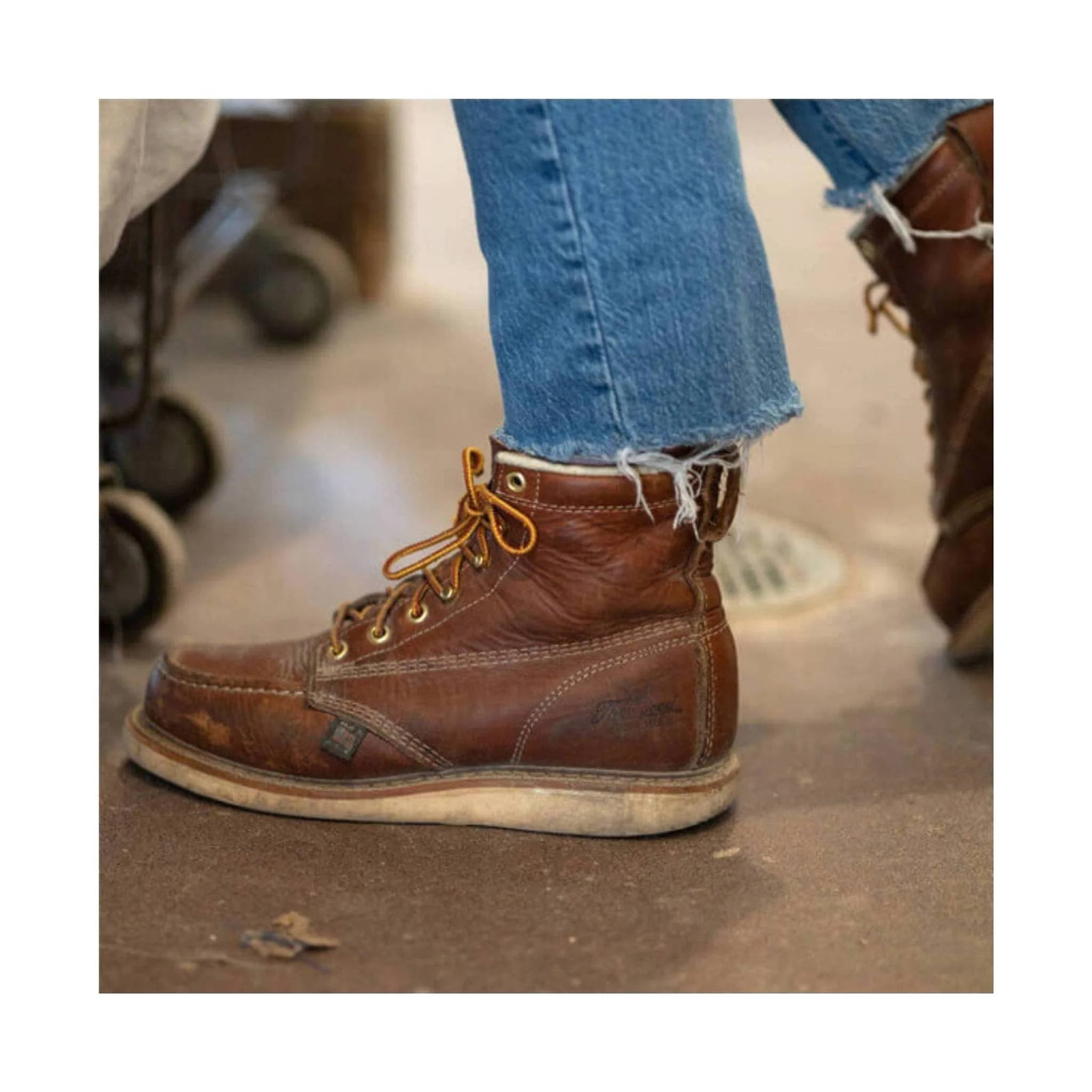 Thorogood Men's American Heritage 6 Inch Moc Steel Toe Work Boot - Tobacco - Image 6